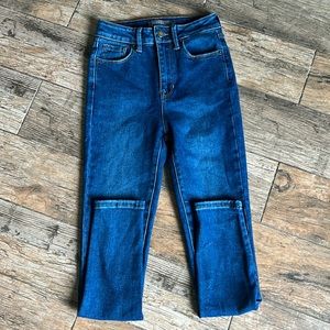 Redress Skinny Jeans NWOT